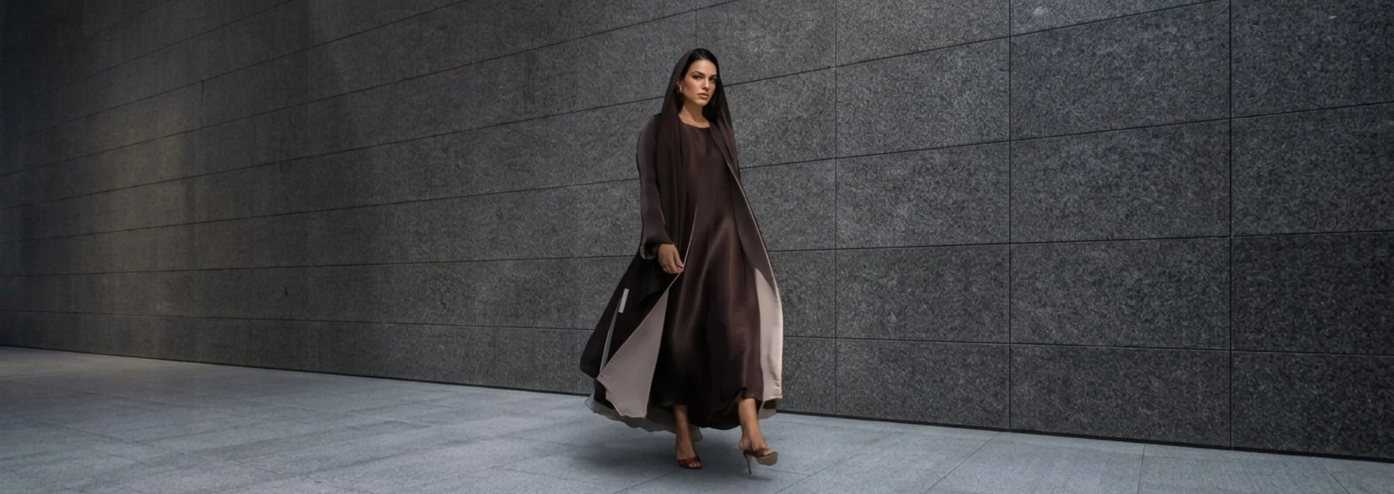 THE ART OF ELEGANCE
